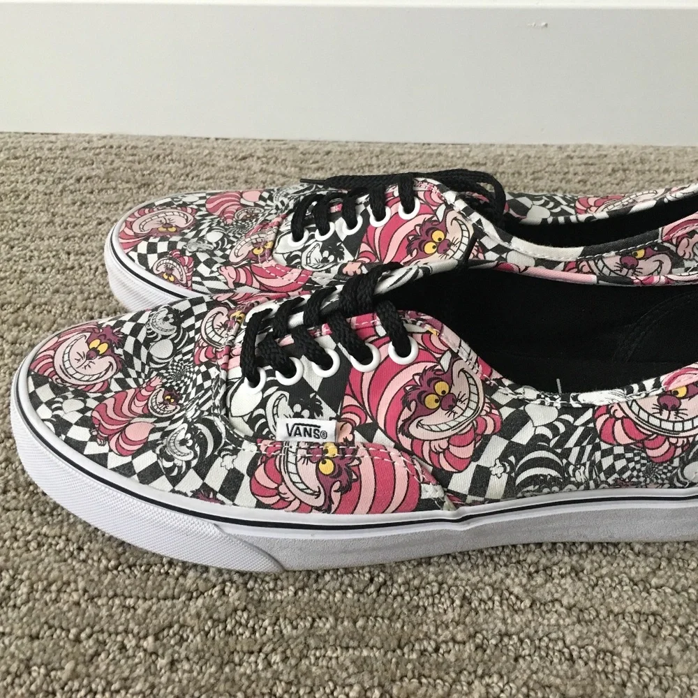 Vans X Disney Authentic Cheshire Cat Black - Picture 1 of 6